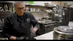 CLEAN : Californian bakery creates 'Pan Solo', life-size replica of 'Star Wars' hero made of bread News Clip