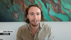 #TheMoment a giant Pacific octopus grabbed a camera and took a selfie News Clip