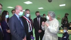 CLEAN : Spitting images: French minister watches pupils in Covid saliva tests News Clip