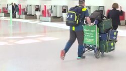 CLEAN : Australian cricket team leaves Sydney ahead of England games News Clip
