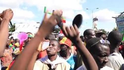 CLEAN : Protesters demand the departure of the UN mission in Mali News Clip
