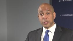 Candidates slam Trump, defend impeachment inquiry Instructional Video