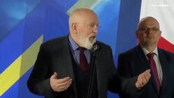 Russian oil price cap not meant to disrupt international markets, says Timmermans News Clip