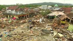 Extent of tsunami destruction readily visible in Sumur Instructional Video