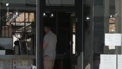 People buying takeaway coffees during lockdown News Clip