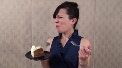 Quick Tips: How to Keep Cake Moist Instructional Video