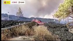 Spanish volcano forces hundreds more residents to flee News Clip