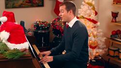 How to Play "What Child Is This?" on Piano Instructional Video