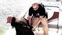 Crazy Techniques US Border Police Use to Chase Illegal Boats at Sea Instructional Video