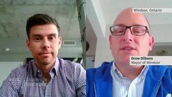 Snowbirds ignoring calls to self-isolate News Clip