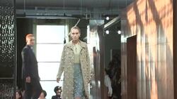 New creative chief Riccardo Tisci's first Burberry show a London Fashion Week hit News Clip
