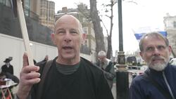 Protests held outside Downing Street after Netanyahu's meeting with Rishi Sunak News Clip