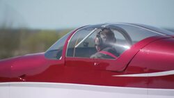 From heart surgery to aerobatics: How this retired surgeon took to the skies News Clip