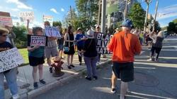 'Workers over Billionaires' protest makes its way to the Hudson Valley News Clip