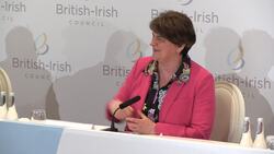 Arlene Foster sings Frank Sinatra's 'That's Life' during one of last engagements News Clip