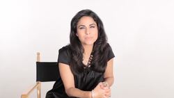 How to Become a Makeup Artist Instructional Video