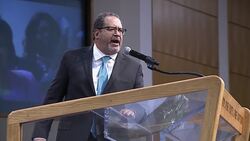 Georgetown professor criticises "leech" Trump at aretha Franklin funeral News Clip