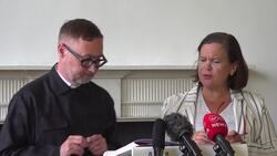 Eoin O Broin accuses Darragh O'Brien of 'political stunts' News Clip