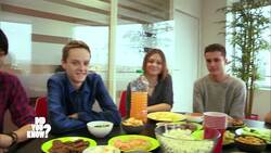 Unraveling the Habit of Snacking: Why We Eat Even When Not Hungry Instructional Video