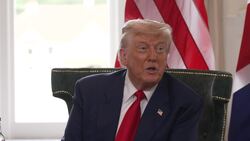 Sir Keir Starmer holds a meeting with US President Donald Trump at Turnberry golf course - full News Clip