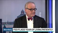 Economist Lee Says 'Bipolar' World View Is Exactly What Fed Wants News Clip