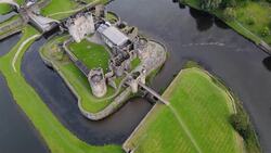 I WONDER - What Is A Concentric Castle? Instructional Video