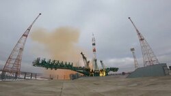 CLEAN : PROFILE: Japanese billionaire Yusaku Maezawa News Clip