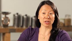 Should Pregnant Women Take a Prenatal Vitamin? Instructional Video