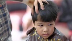 Haircut little girl Stock Footage