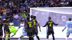 Ronaldo, Messi roll back the years in nine-goal thriller News Clip