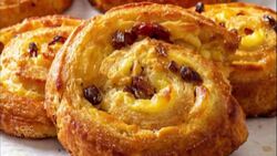 See the 'unholy' so-called bagels causing a stir at a famous Montreal bagel shop News Clip