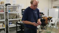 Scientists satisfy our taste for blue mussels and Arctic surfclams - Science Nation Instructional Video