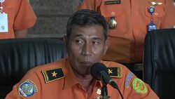 Search and Rescue director estimates most bodies are still inside plane Instructional Video