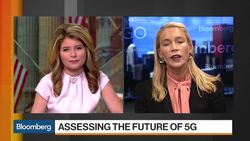 AT&T Looks to 5G, Advertising After Time Warner Deal News Clip