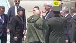 Ukrainian president Volodymyr Zelenskyy arrives in Turkey for talks News Clip