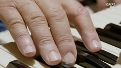 Rolling back time, A roller rink's live organ tradition Instructional Video