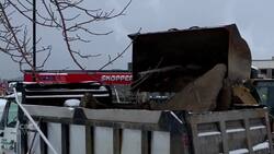 Crews clean up after water main break closes Millbrook Mall, floods roads News Clip