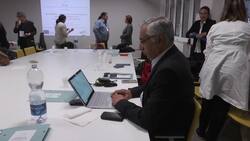 Human rights expert hoping to meet with Assange News Clip