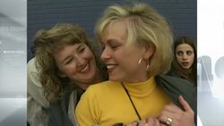 Prince plays intimate show in Toronto in 1997 News Clip