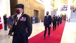 Inuit drummer ushers in speech from the throne News Clip