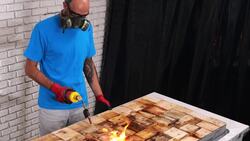 Amazing DIY table out of pallet blocks and epoxy resin! Instructional Video