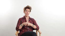 How to Cover Your Hair Roots Instructional Video