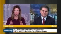 Big Oil Agencies Say Glut Averted News Clip