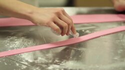 How to Make a Fondant Ribbon & Bow for a Cake Instructional Video