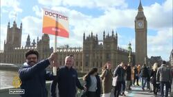 Thousands hold four day walk out in England over pay dispute News Clip