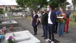 CLEAN : Jean-Luc Mélenchon visits grave of poet Aimé Césaire in Martinique News Clip