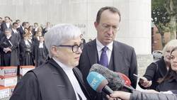 Council Bar chair speaks to the media as criminal law barristers stage strike over fees News Clip