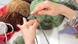 How to Do a Long-Tail Cast-On in Knitting Instructional Video