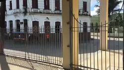 Santa Clara, Cuba: Inside the Marta Abreu train station Stock Footage