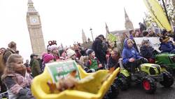 Thousands descend on London for farmers protest News Clip